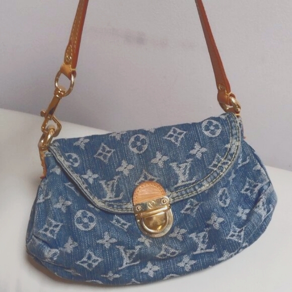 Authentic RARE Louis Vuitton DENIM PLEATY π¦ππ - Picture 7 of 16